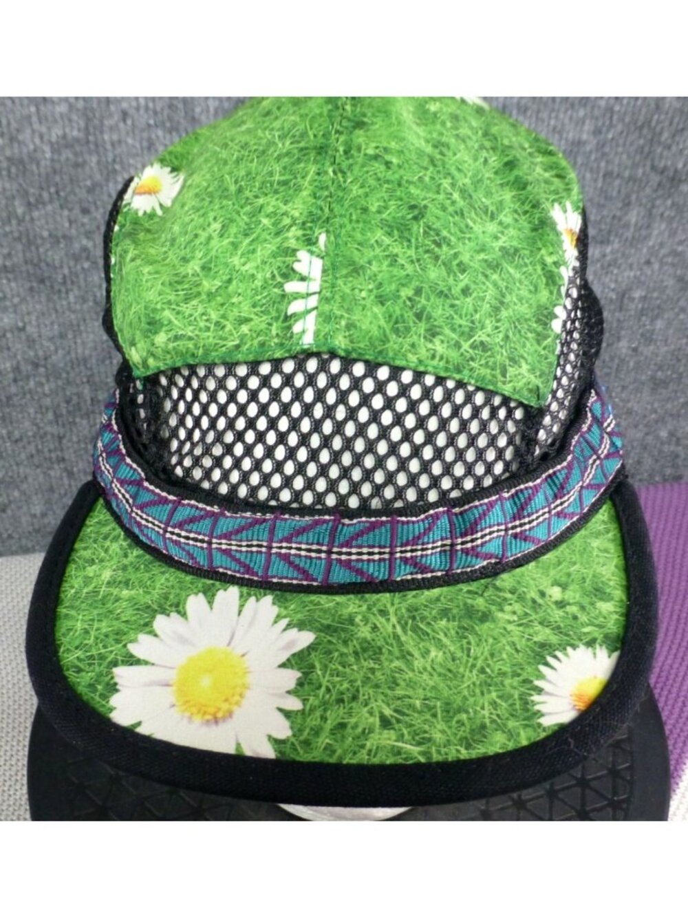 Kavu Trail Runner Grass Daisy Print Mesh Back Hat Adjustable Strap Medium USA Ma